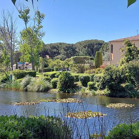 Les Rivages De Coudouliere-29 By Interhome Appartement